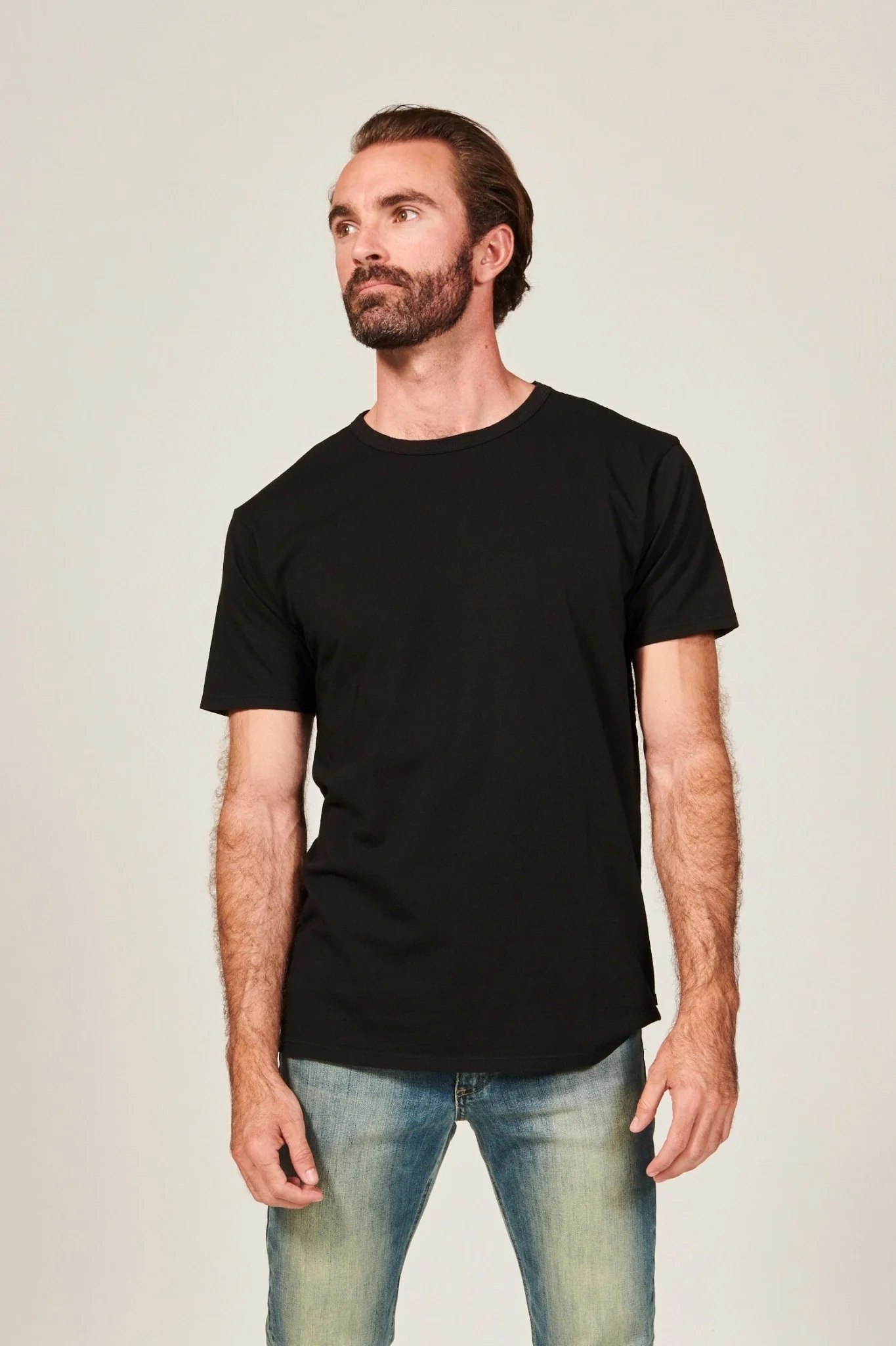 BLACK | DIME CURVED HEM TEE